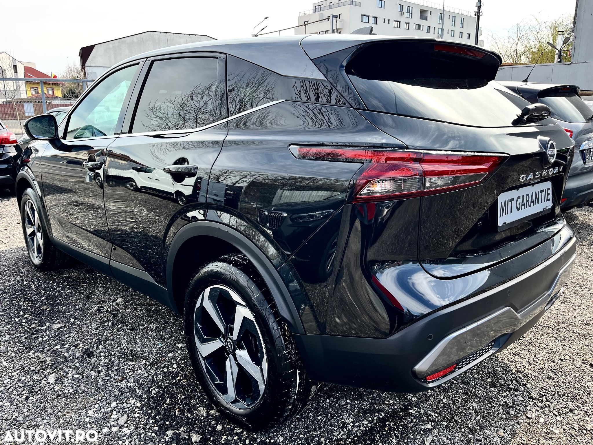 Nissan Qashqai 1.3 l Mild-Hybrid X-Tronic N-Connecta - 12