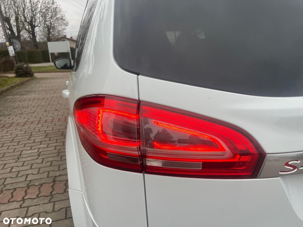 Ford S-Max 2.0 TDCi Titanium - 10