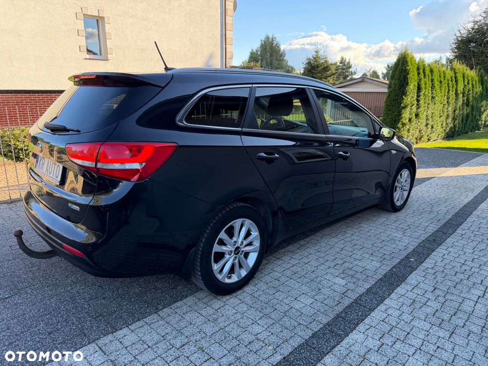 Kia Ceed 1.6 CRDi L Business Line DCT - 19