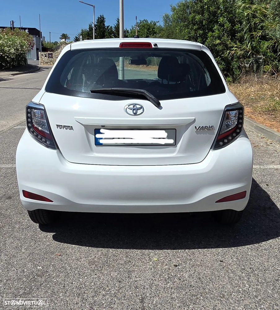 Toyota Yaris - 5