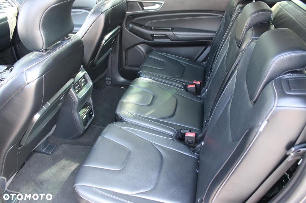 Ford S-Max - 9