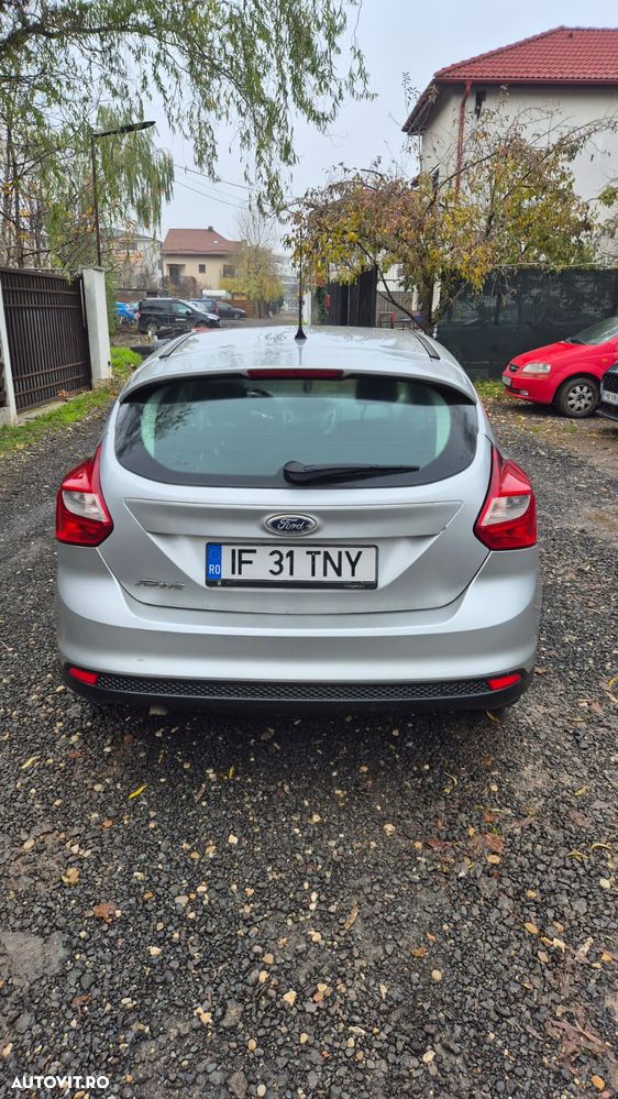 Ford Focus - 2