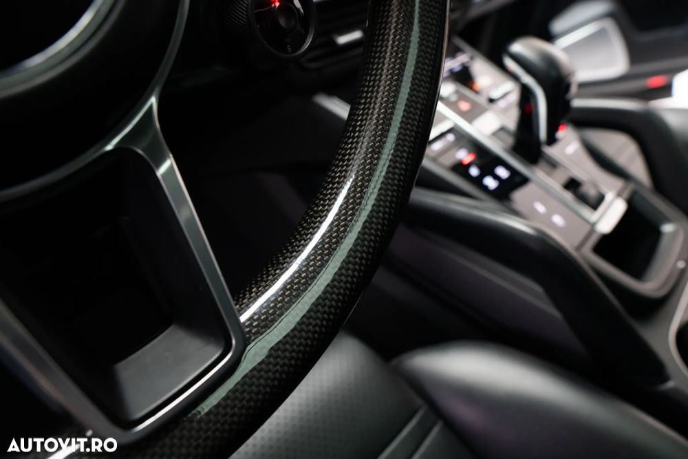 Porsche Cayenne S - 19