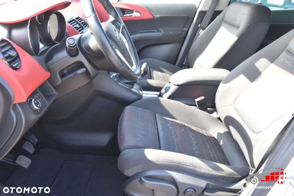 Opel Meriva - 18