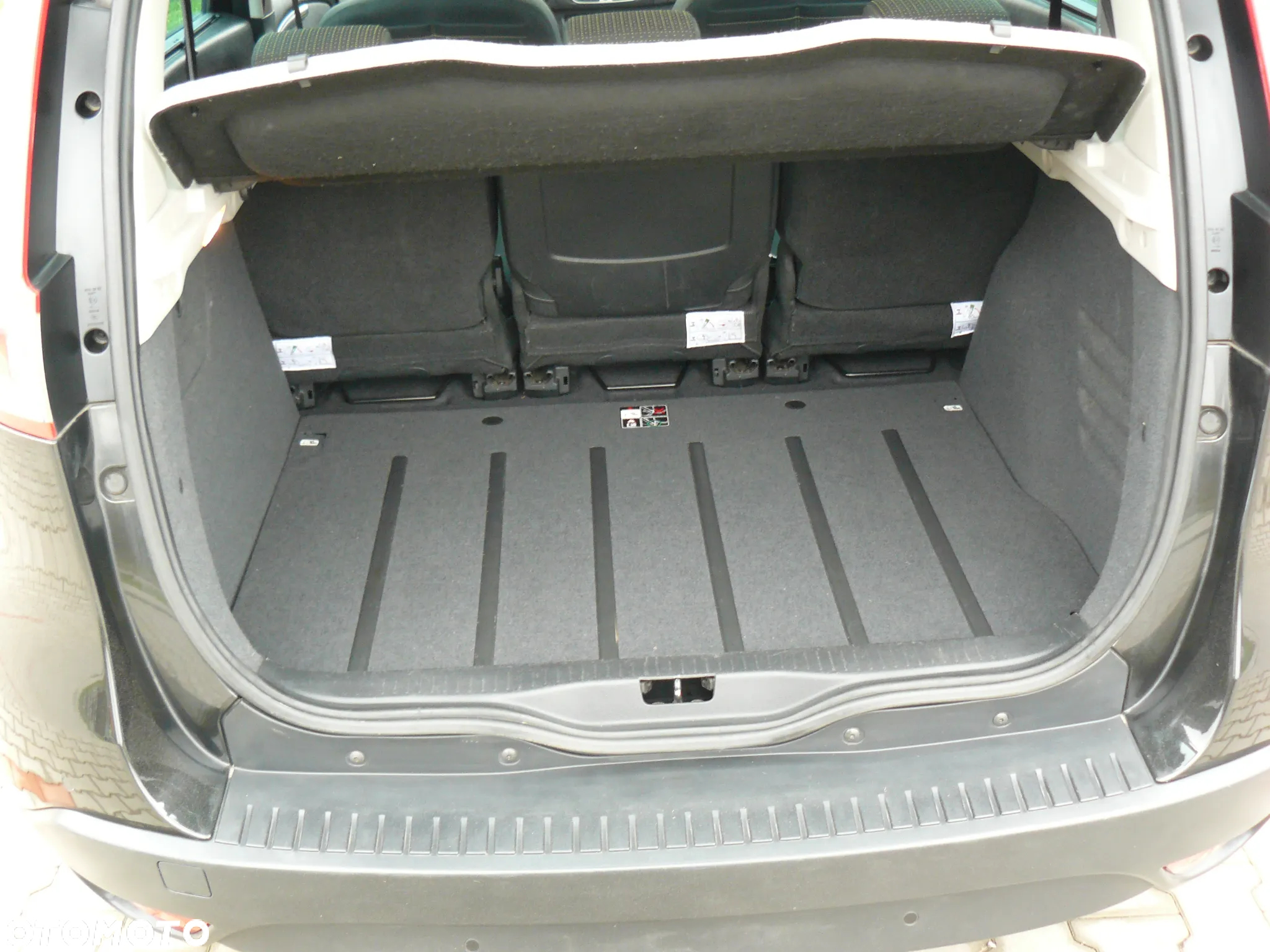 Renault Scenic dCi 160 FAP Luxe - 3