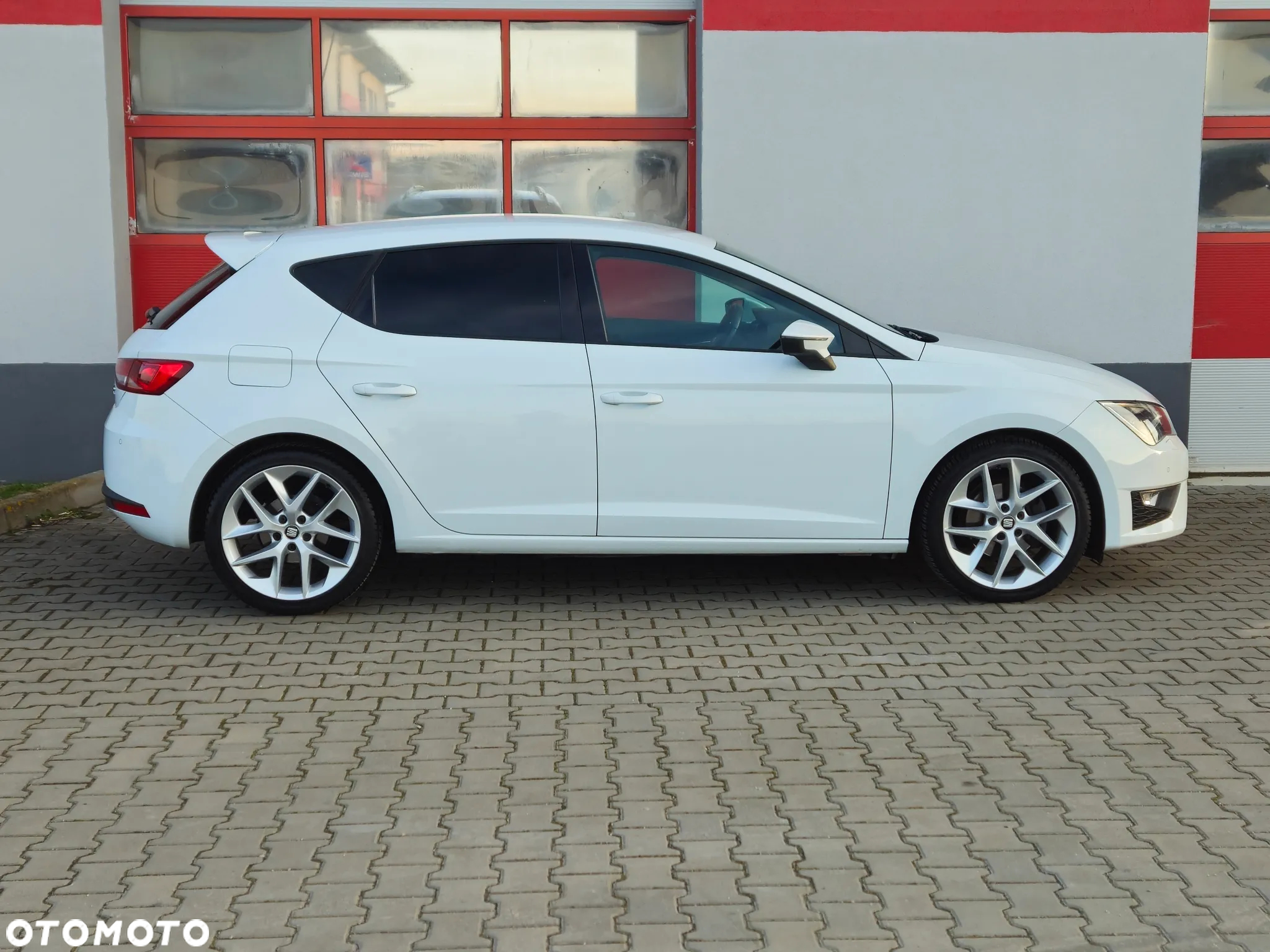 Seat Leon 1.4 TSI Start&Stop FR - 9