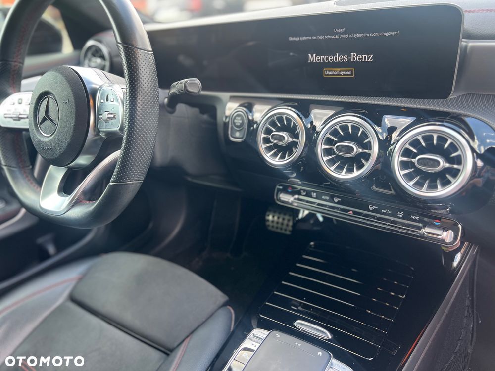 Mercedes-Benz CLA 220 4-Matic 7G-DCT - 6