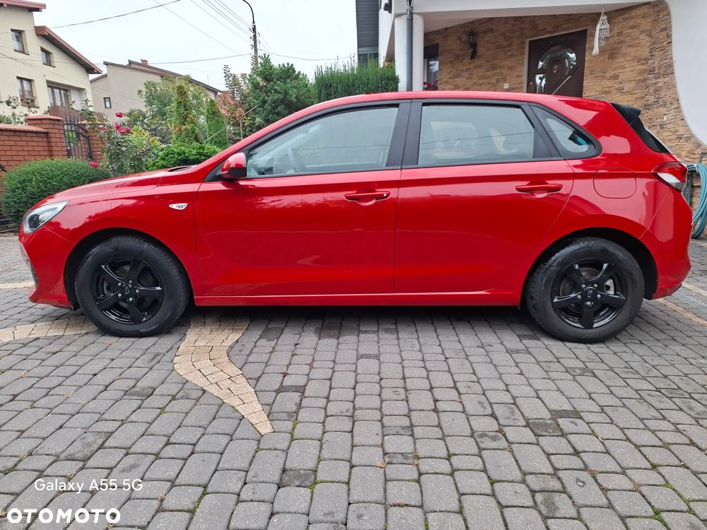 Hyundai i30 1.4 Premiere Comfort - 4