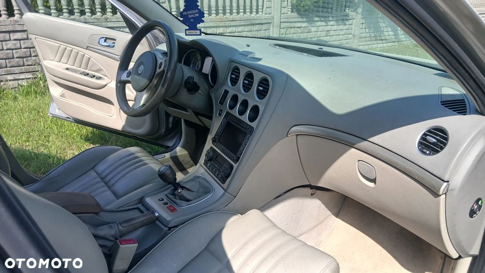 Alfa Romeo 159 2.4JTDM Q4 Distinctive - 5