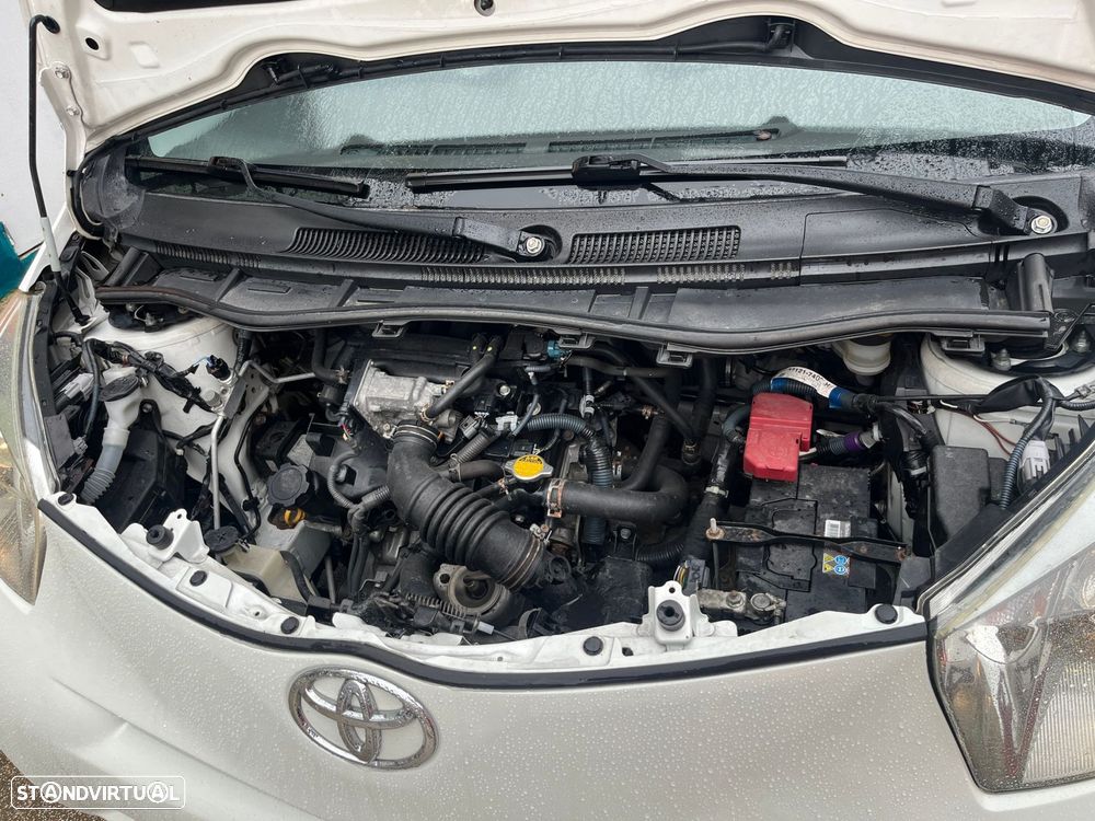 Toyota iQ 1.0 VVT-i 2 EP - 18