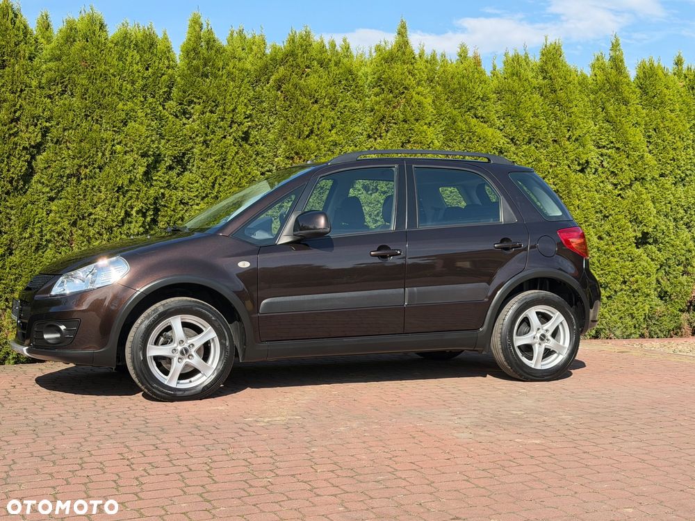 Suzuki SX4 1.6 VVT 4x4 Style - 13