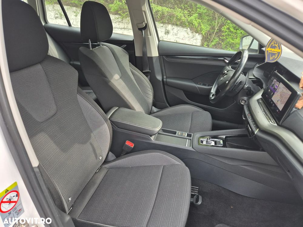 Skoda Octavia 2.0 TDI DSG Exclusive Plus - 14