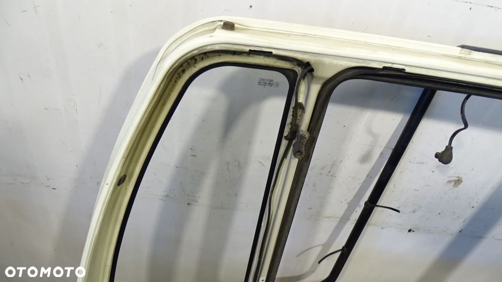 DRZWI PRAWY PRZÓD MAN L2000 LE 12.220 - 10