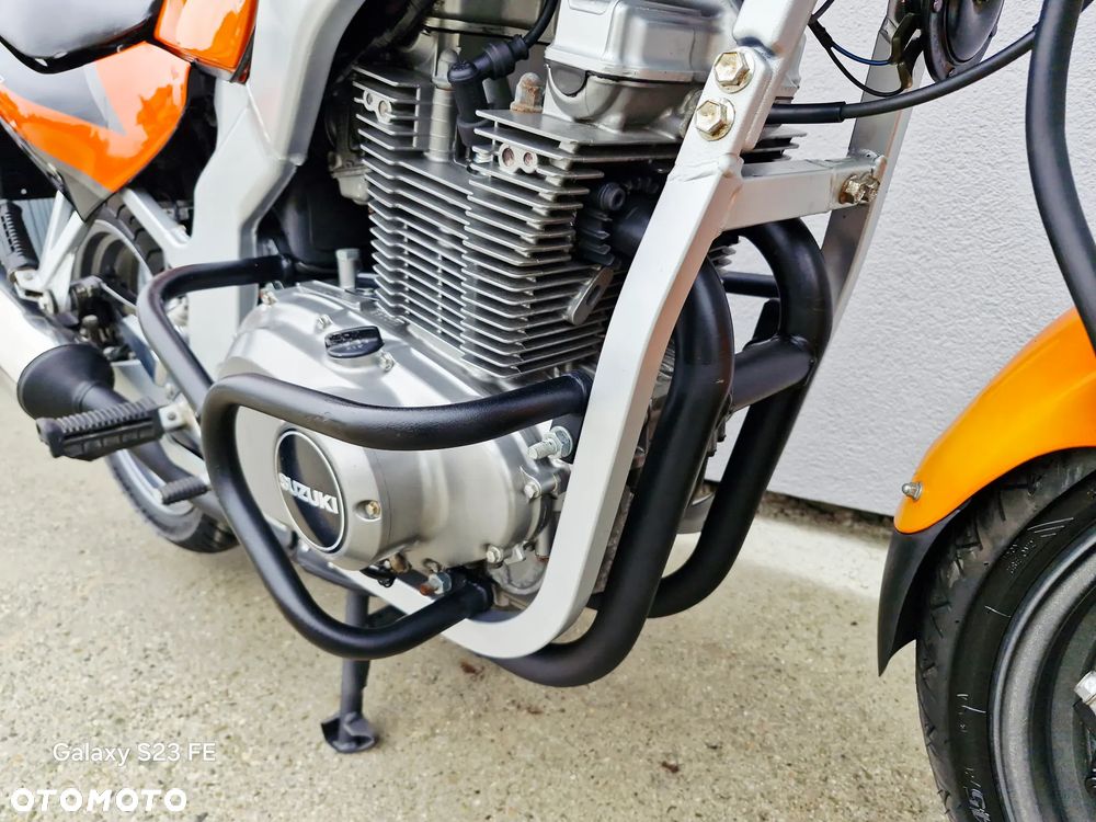 Suzuki GS - 24