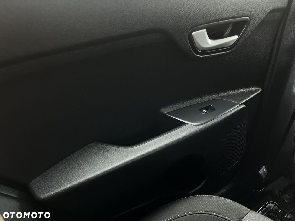 Kia Stonic 1.2 M - 22