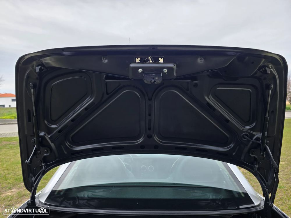 Mercedes-Benz SLK 32 AMG - 20