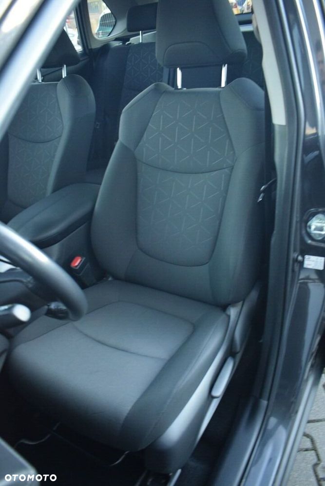 Toyota RAV4 - 9