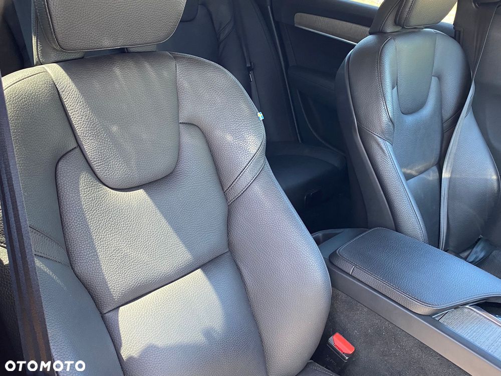 Volvo V90 Cross Country D5 AWD Pro - 25