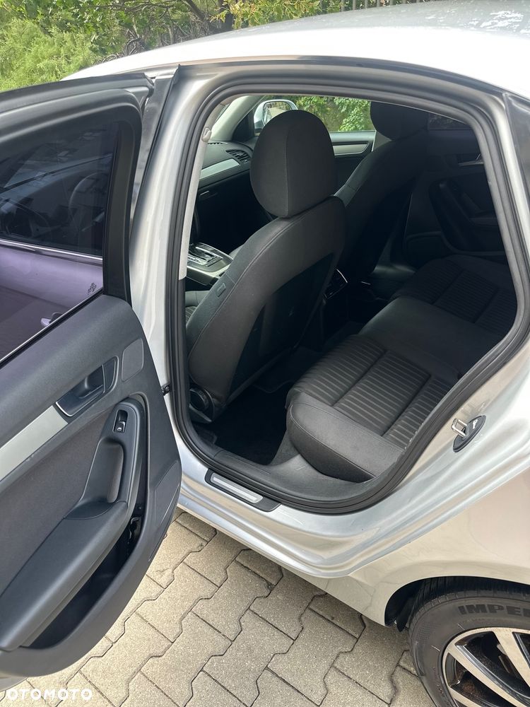 Audi A4 Limousine - 9
