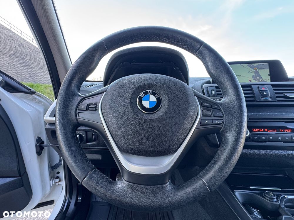 BMW Seria 1 118d DPF Edition Sport - 33