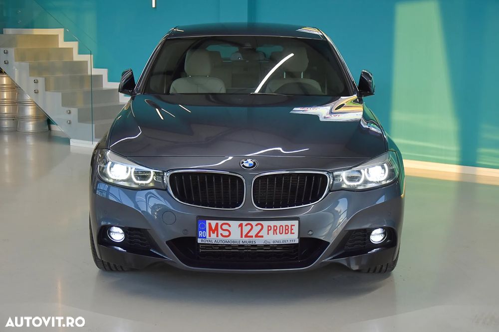 BMW Seria 3 318d Aut. M Sport - 10
