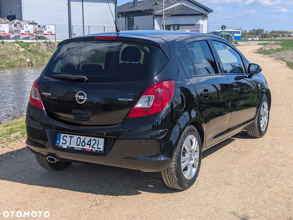 Opel Corsa 1.2 16V Color Edition - 5