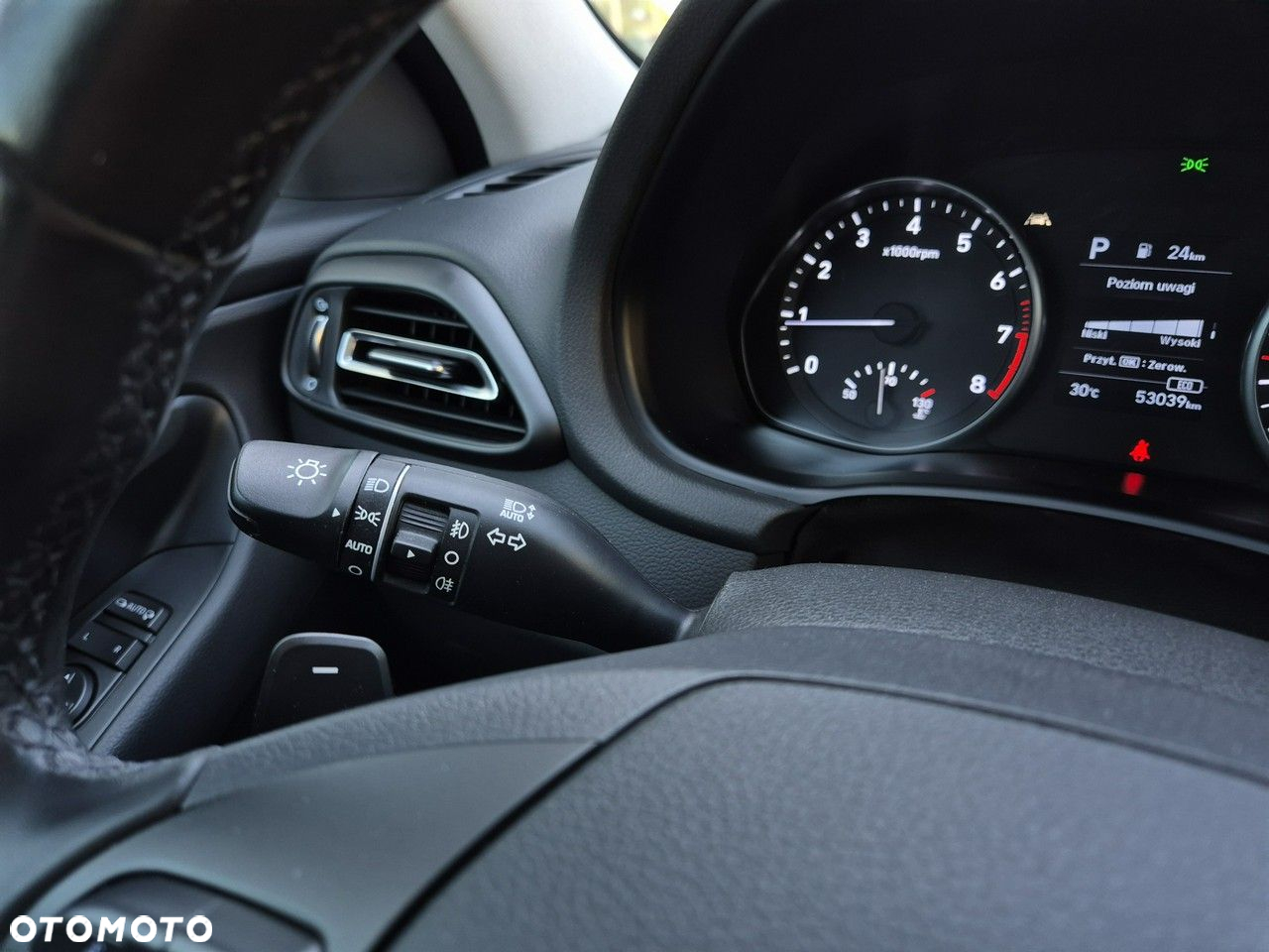 Hyundai i30 - 23