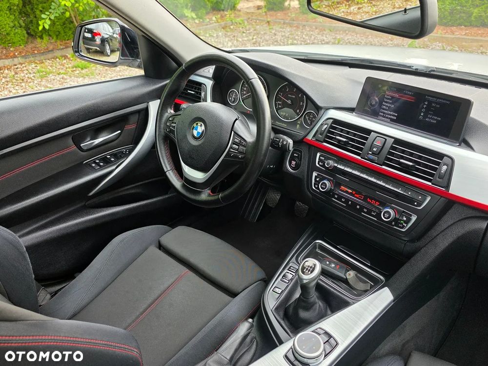 BMW Seria 3 318d Blue Performance Sport Line - 20