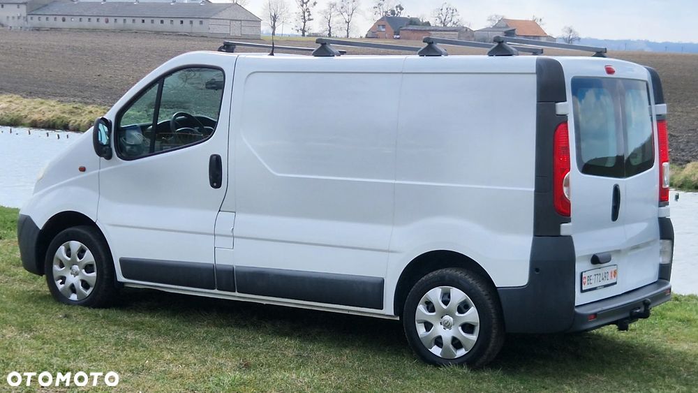 Opel Vivaro - 7