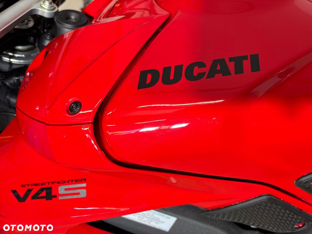 Ducati Streetfighter V4 - 30