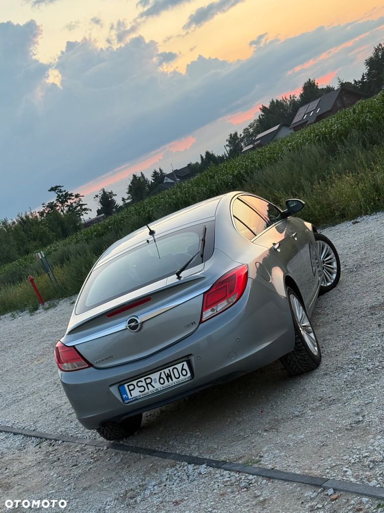 Opel Insignia 2.0 CDTI Cosmo - 2