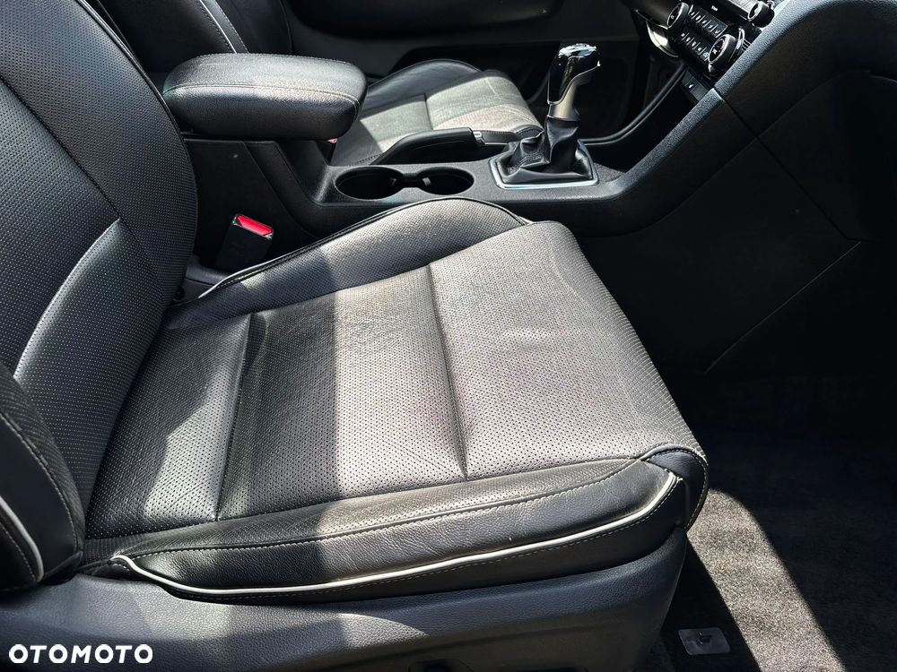 Kia Sportage 1.7 CRDI Business Line 2WD - 33