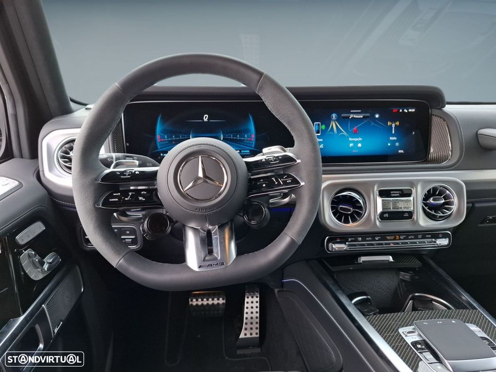 Mercedes-Benz G 63 AMG - 12