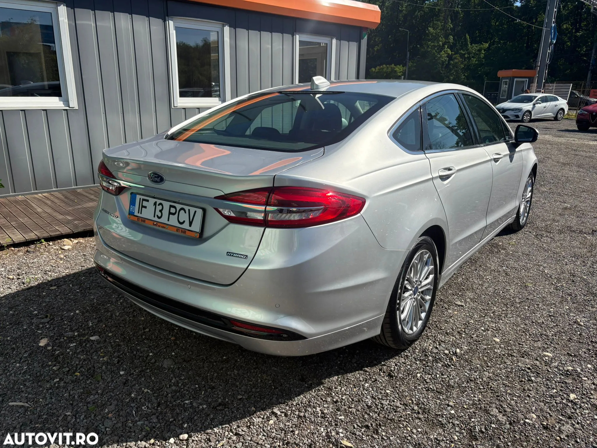 Ford Mondeo 2.0 HEV Titanium - 3