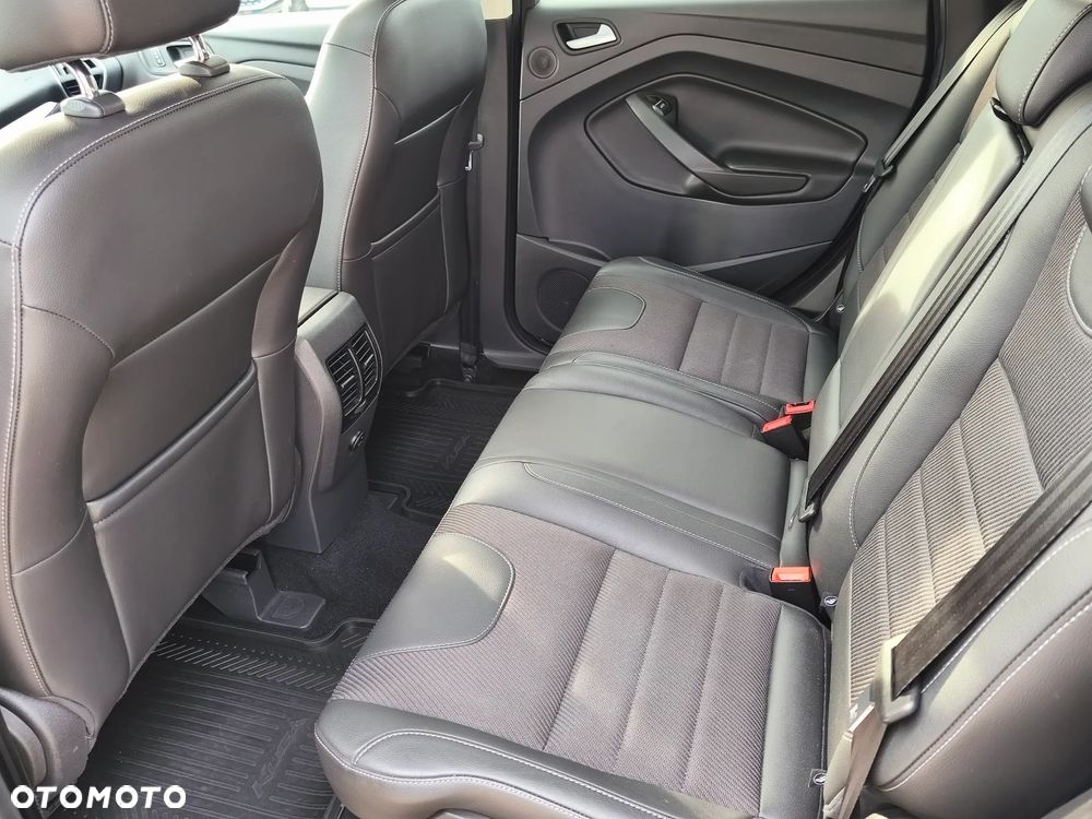 Ford Kuga 2.0 TDCi 4WD Titanium - 16