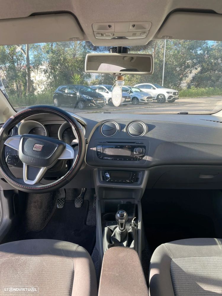 SEAT Ibiza - 4