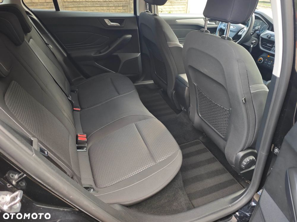 Ford Focus 2.0 TDCi Titanium ASS PowerShift - 12