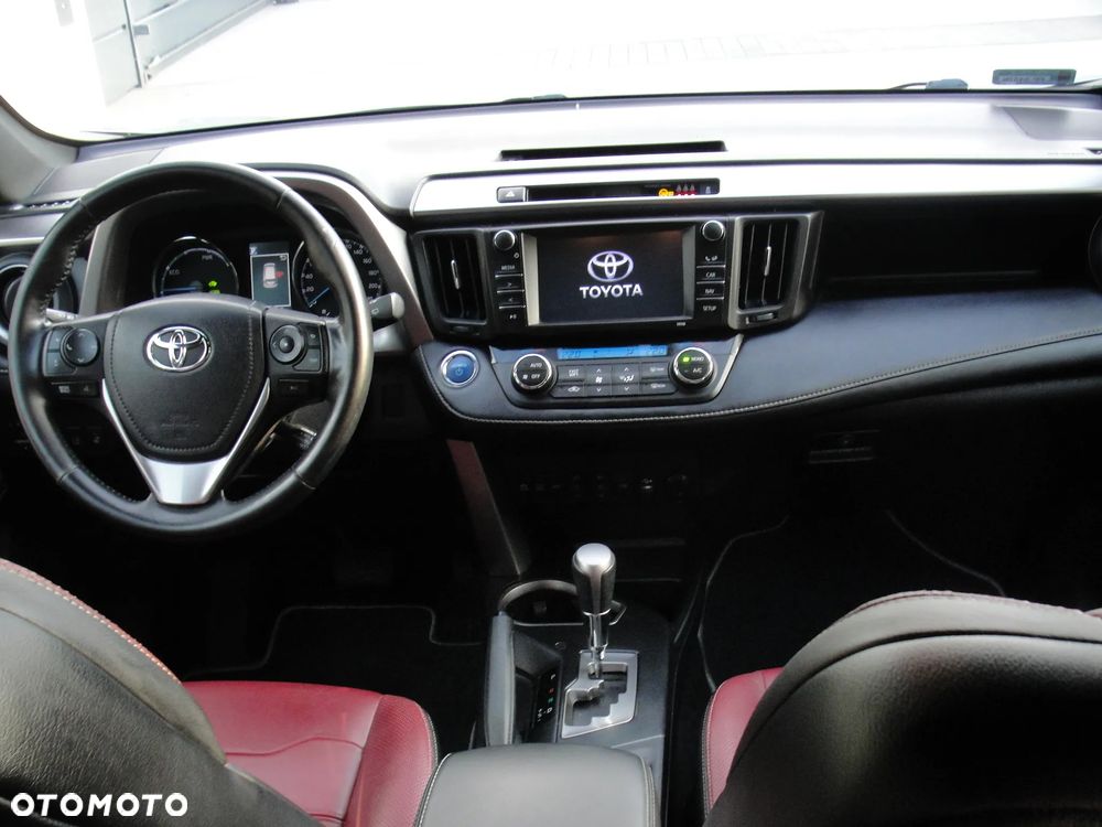 Toyota RAV4 Hybrid Selection 4x4 - 6