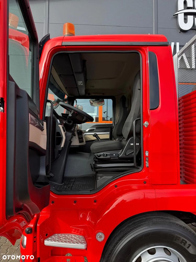 MAN TGM 18.250 // E6 // org. 92000km !!! // 4x2 // manual // skrzynia + HDS HMF z pilotem // TGS TGX TGL budowlanka żuraw dzwig kran crane - 23