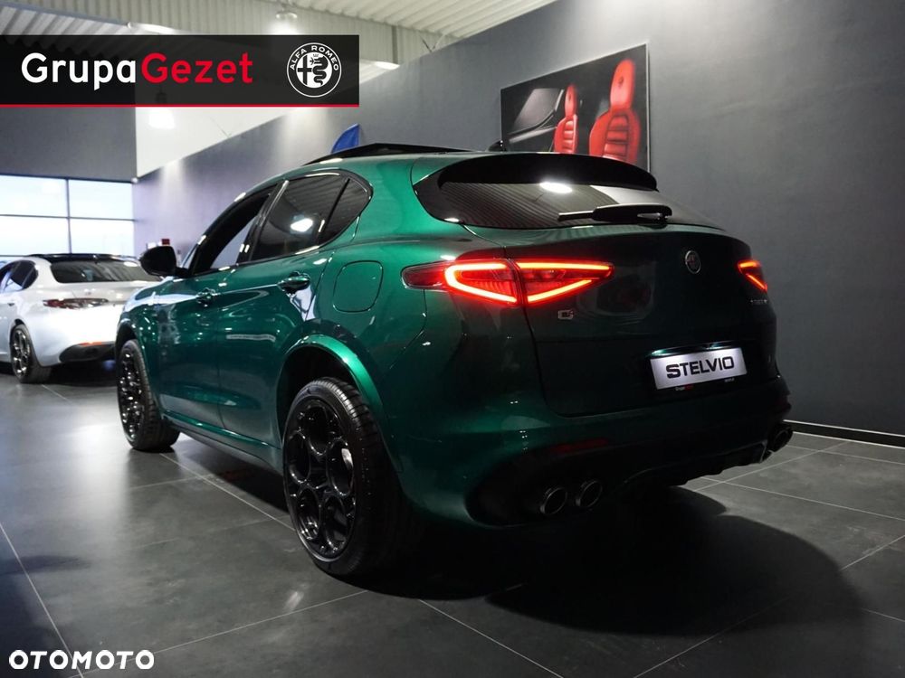 Alfa Romeo Stelvio - 5