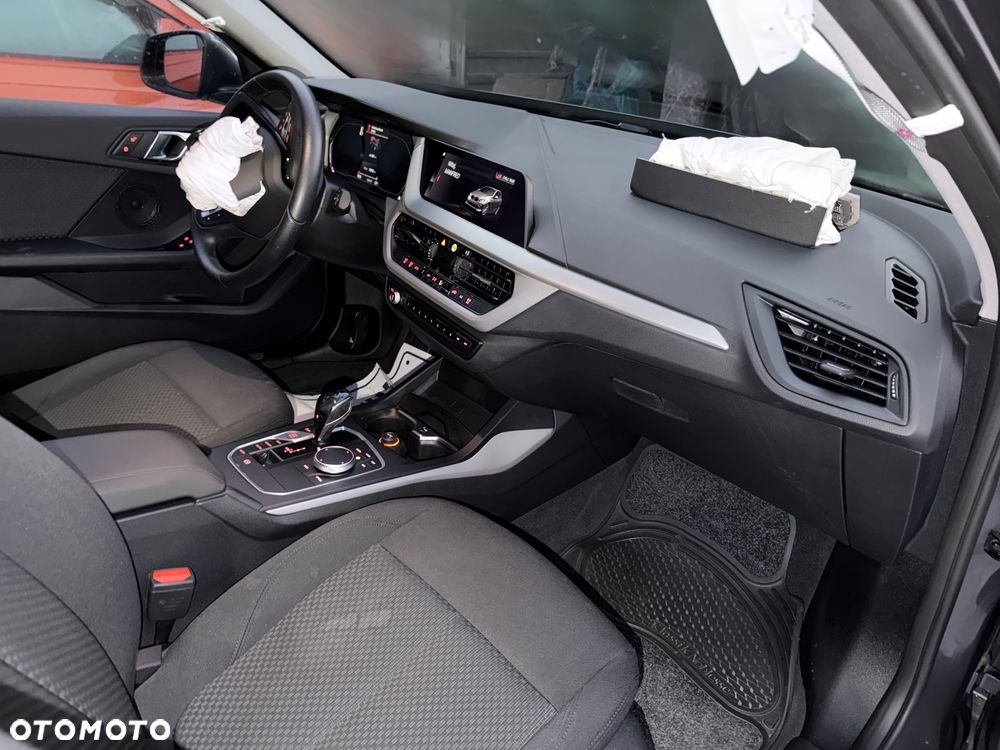 BMW Seria 1 118i Business Edition - 11