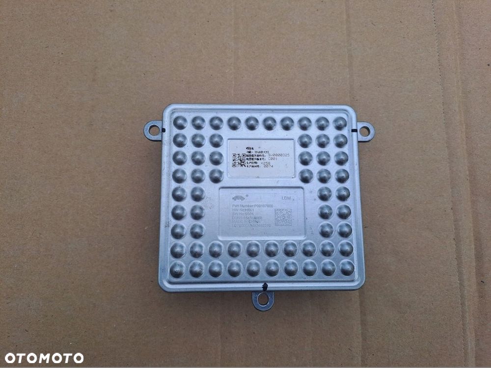 MG HS MODUŁ LED PRZETWORNICA P00107600 UŻYWANA - 1