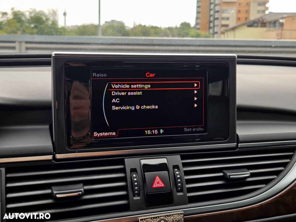 Audi A6 Allroad - 24