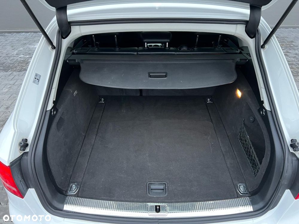 Audi A4 Avant - 28