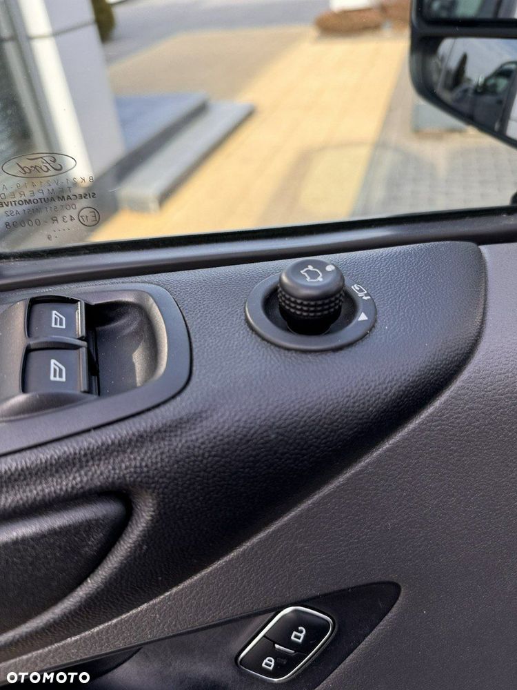 Ford Transit Custom - 27