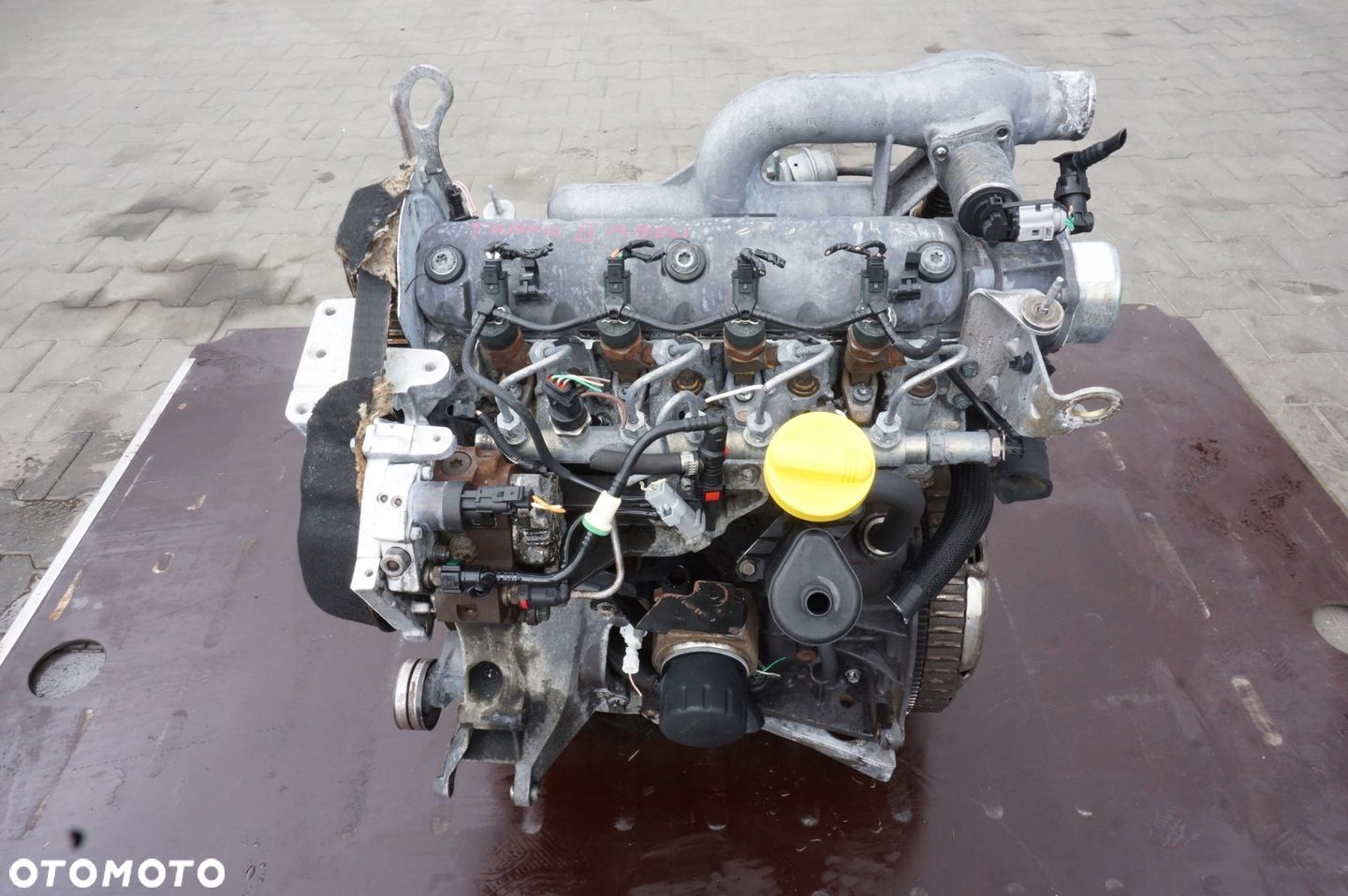 SILNIK F9K RENAULT TRAFIC II OPEL VIVARO 1.9 DCI 95 TYS KM - 1