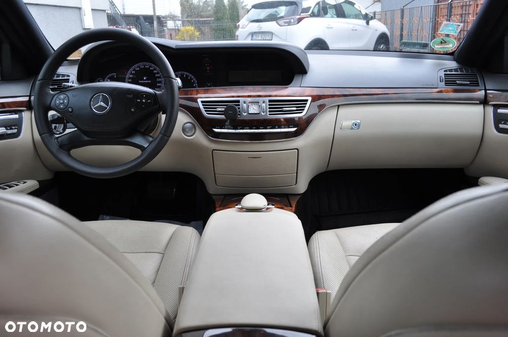 Mercedes-Benz Klasa S 350 CDI DPF 7G-TRONIC BlueEFFICIENCY - 17