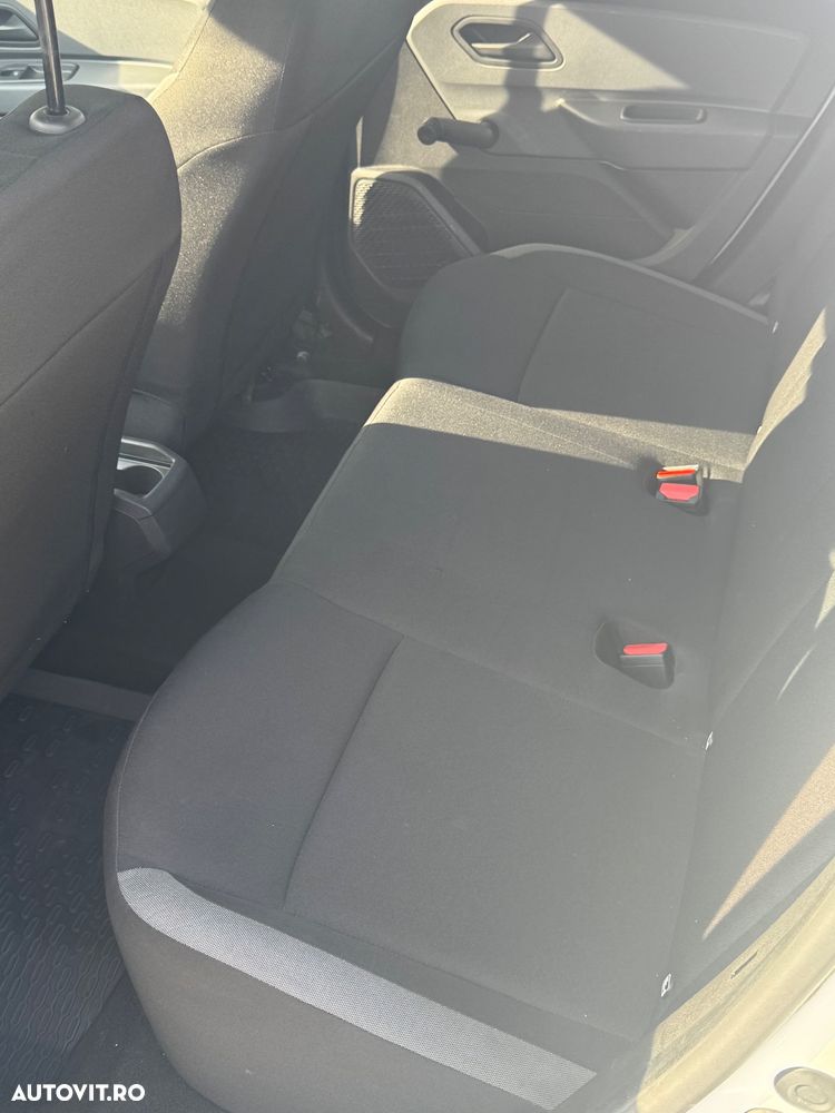 Dacia Duster 1.5 Blue dCi 4WD Essential - 12