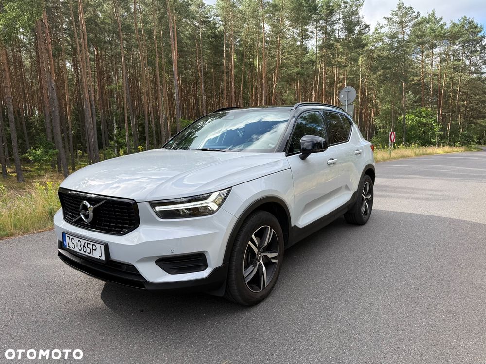 Volvo XC 40 T3 R-Design - 16