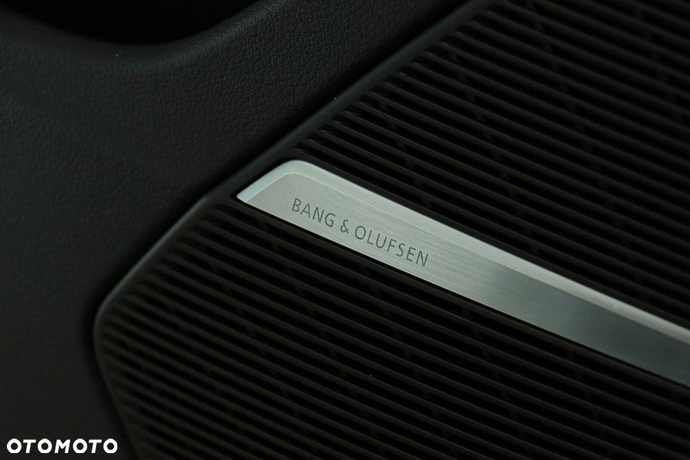 Audi SQ8 - 20